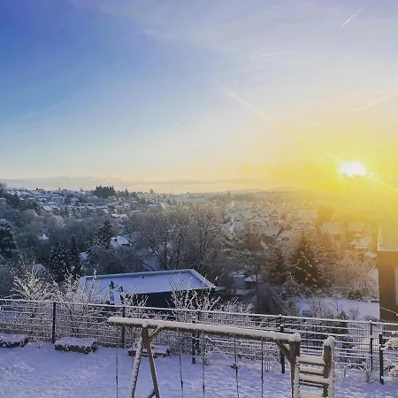 Mayen, Im Mohren, Nr2, Waldrand, Nahe Nurburgring & Burg Eltz, Gemeinschaftsbad Homestay Mayen